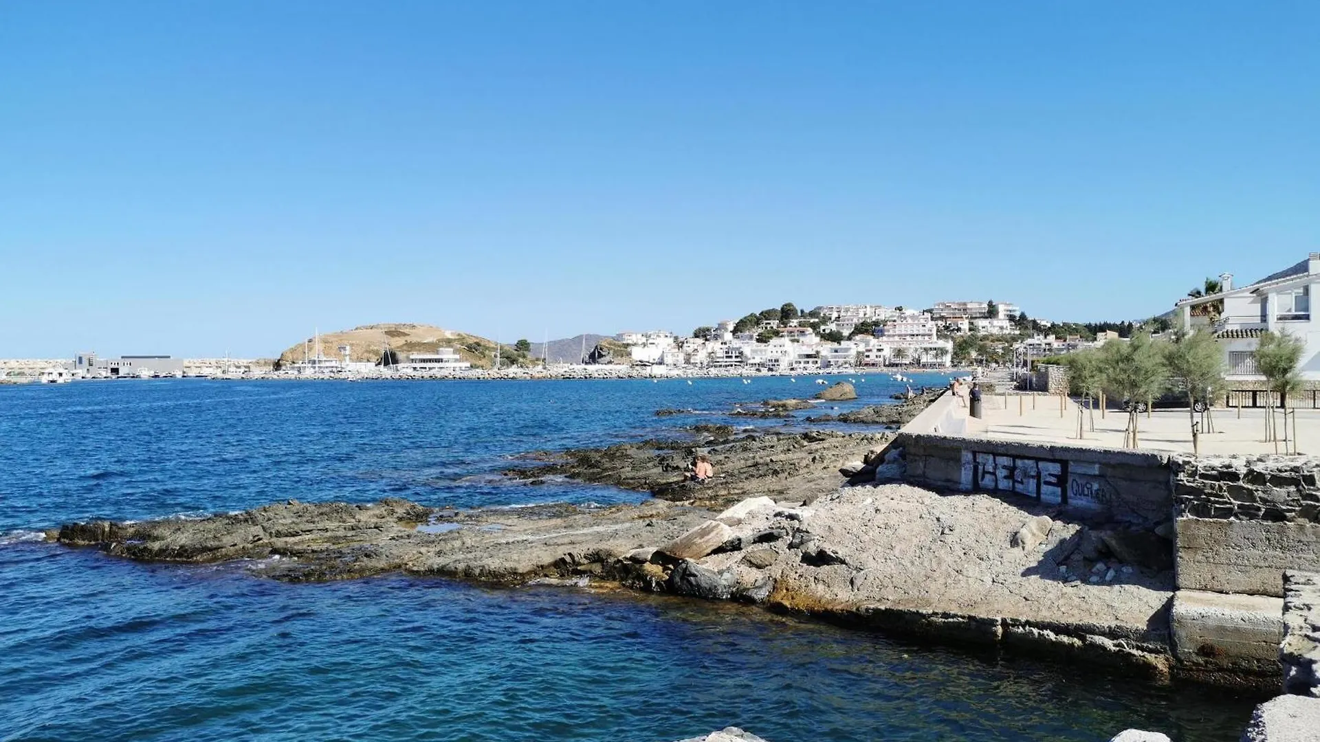 Apartamento Encantador Cerca De La Playa Con Terraza En Llanca, Sant Carles - Es-89-119 Španělsko